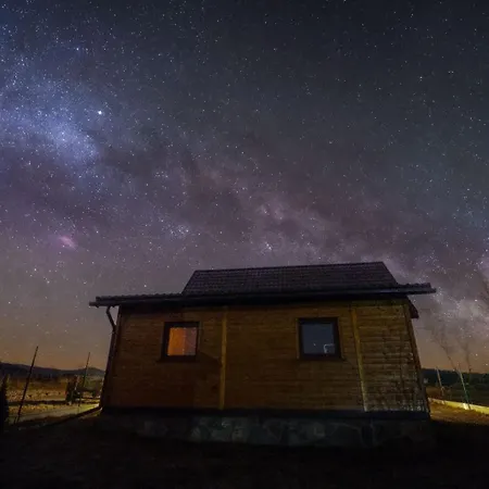 シャレー Chyzky V Runine Runina