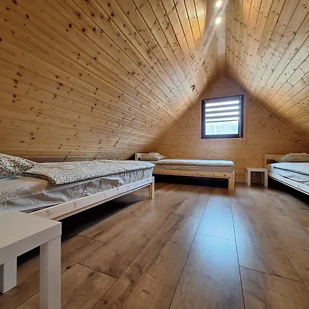 Chyzky V Runine シャレー *