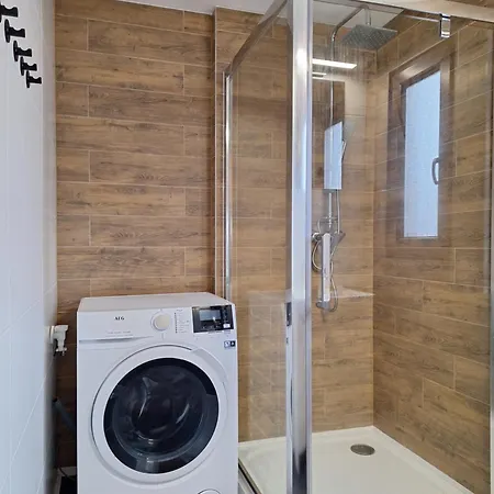 Chyzky V Runine * Runina